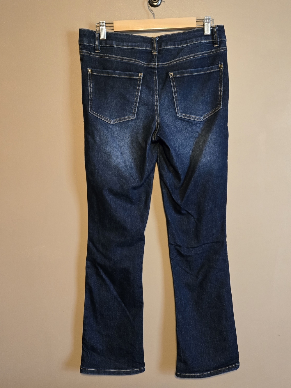 Maurices Everflex Women's Boot Cut Jeans in Dark Blue Wash - Picture 2 of 6
